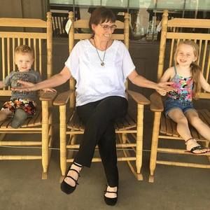 Meet your Posher, Carole dawn